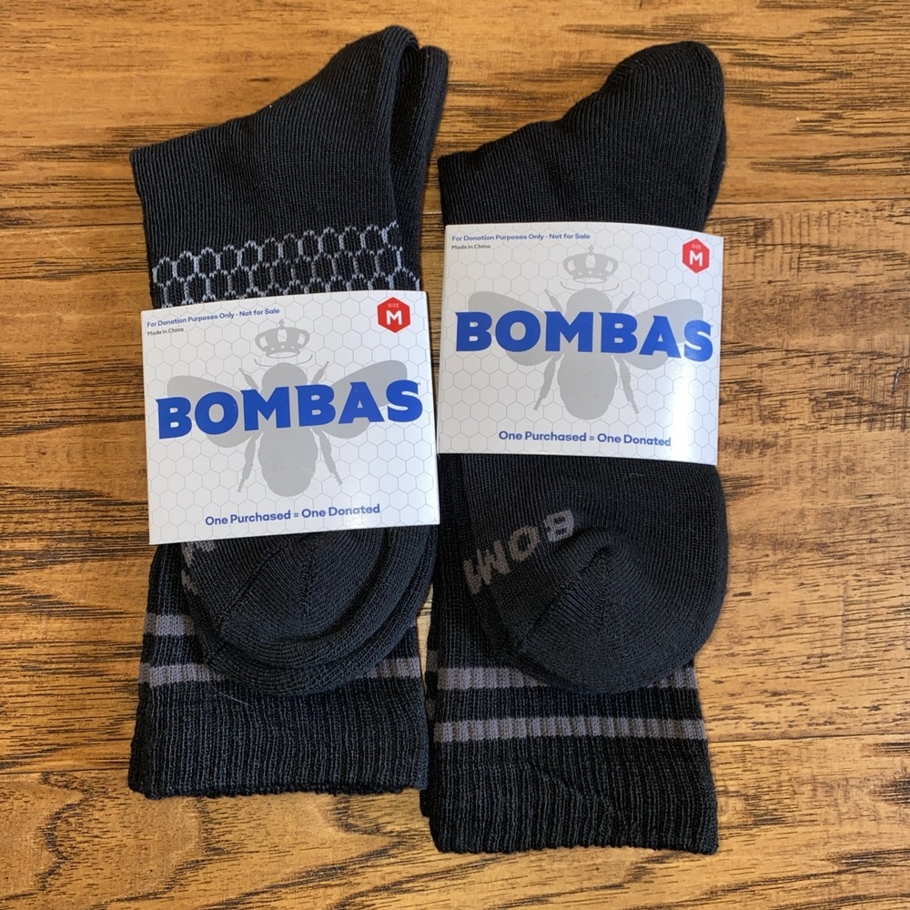 New Bombas Adult Medium Black Crew Calf Socks w/ Honeycomb Arch Support 2 Pairs